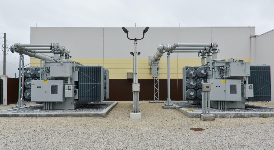 Air conditioning units on roof of building